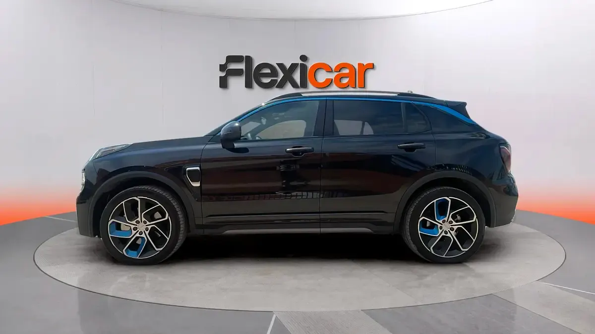 Usado Lynk & Co 01 261 CV (191 kW) 2024 Negro SUV