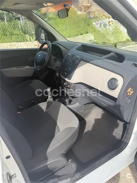Usado Dacia Dokker Ambiance 75 CV (55 kW) 2016 Blanco Monovolumen