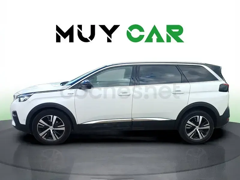 Usado Peugeot 5008 GT 130 CV (95 kW) 2021 Blanco SUV