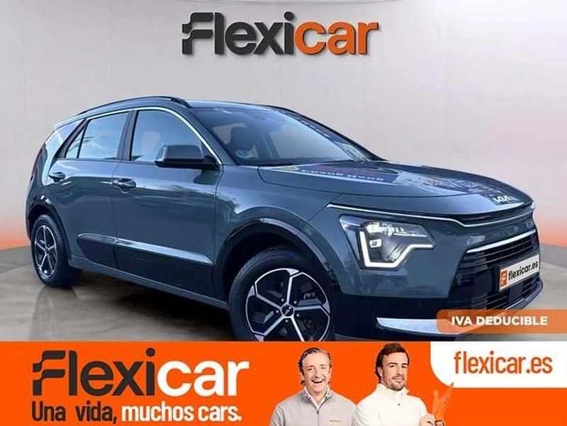 Usado Kia Niro 141 CV (103 kW) 2024 Verde SUV