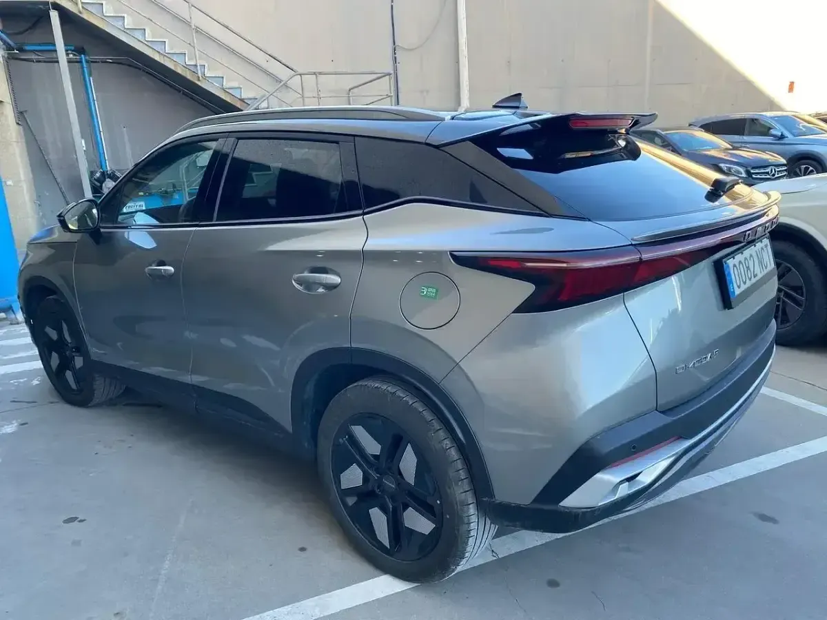 Usado Omoda 5 147 CV (108 kW) 2025 Gris SUV