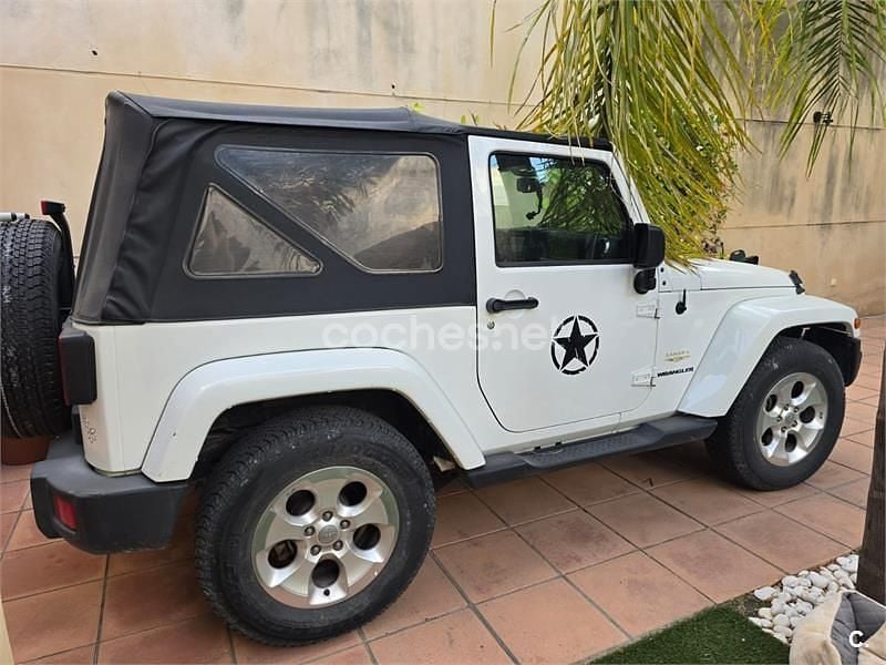 Usado Jeep Wrangler Sahara 200 CV (147 kW) 2015 Blanco SUV