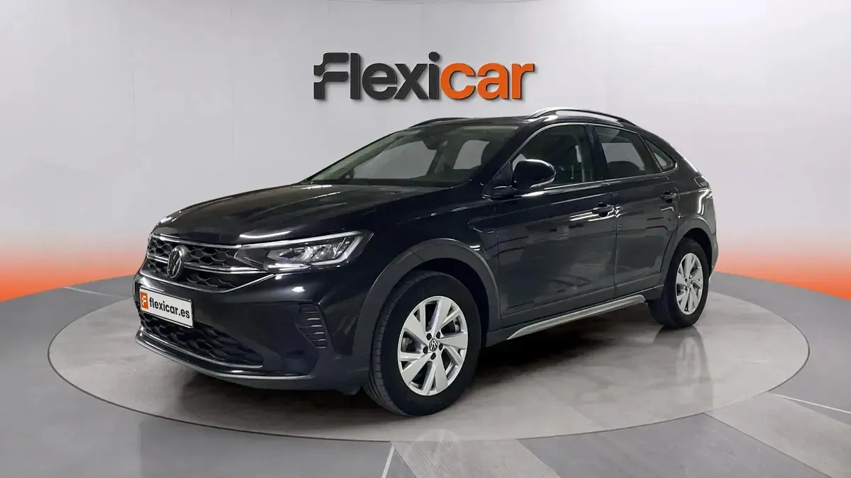 Usado VW Taigo Life 110 CV (80 kW) 2023 Negro SUV