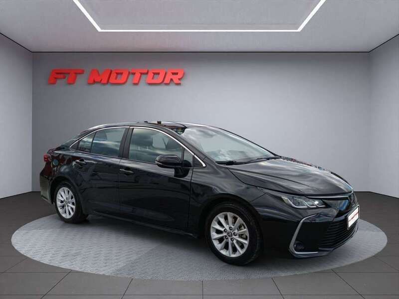 Negro Usado 2021 Toyota Corolla Active Berlina | 12.499 € (Caro) - Imagen 1/4