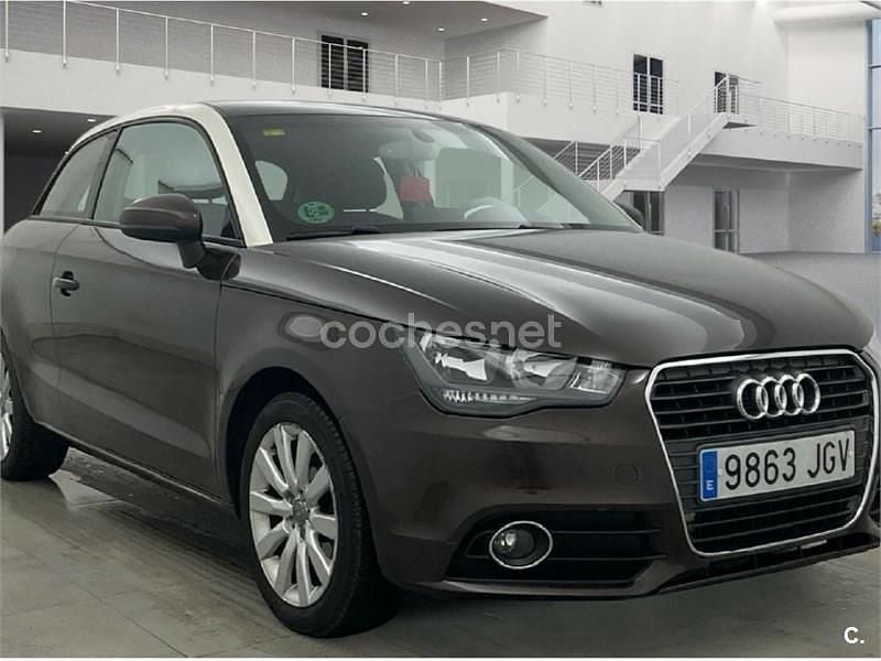 Usado Audi A1 Ambition 86 CV (63 kW) 2014 Marrón Berlina