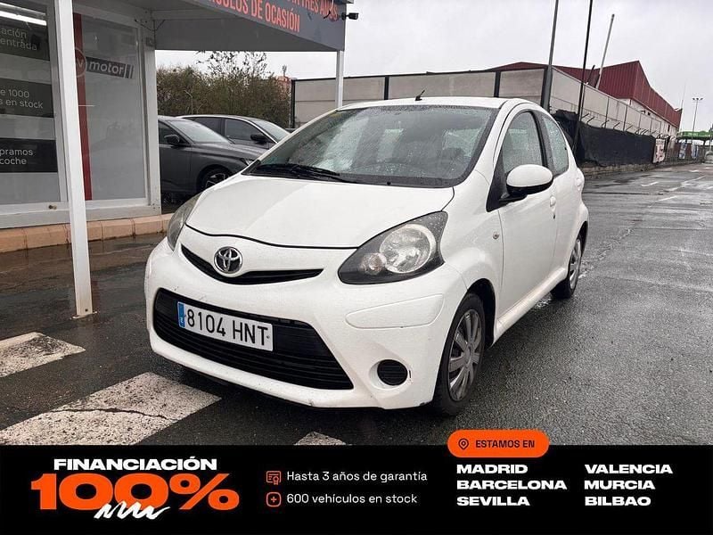 Blanco Usado 2013 Toyota Aygo City Utilitario | 3950 € (Buen precio) - Imagen 1/4
