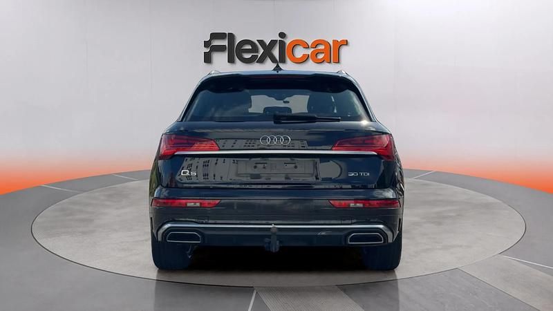 Usado Audi Q5 Business 136 CV (100 kW) 2021 Negro SUV