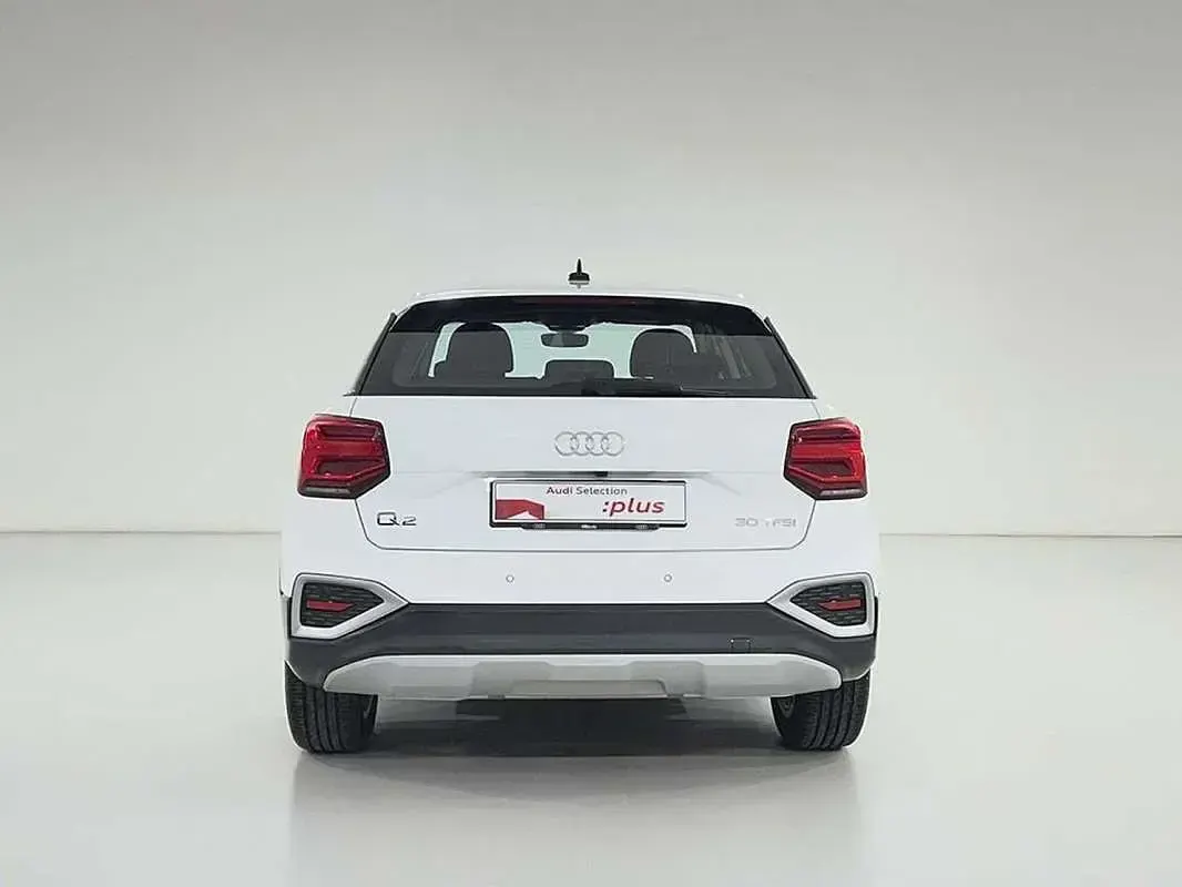 Usado Audi Q2 Advanced Plus 116 CV (85 kW) 2025 Blanco SUV