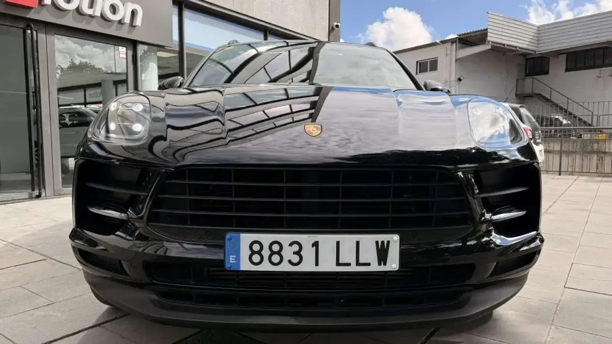 Usado Porsche Macan 245 CV (180 kW) 2021 Negro SUV