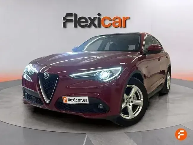 Usado Alfa Romeo Stelvio Executive 180 CV (132 kW) 2018 Rojo SUV