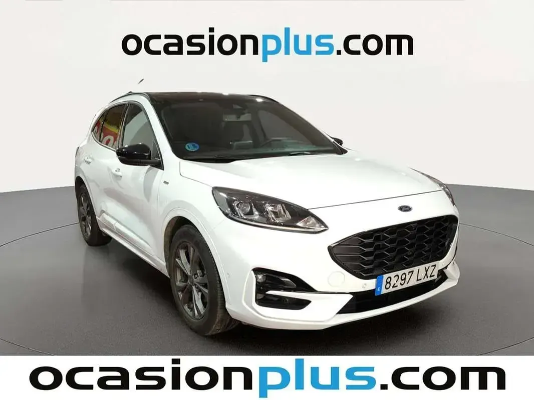 Usado Ford Kuga ST-Line 226 CV (166 kW) 2022 Blanco SUV