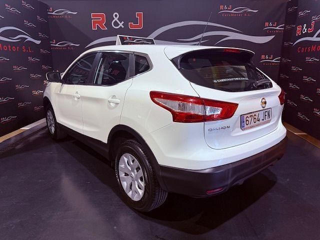 Usado Nissan Qashqai Acenta 115 CV (84 kW) 2015 Blanco SUV