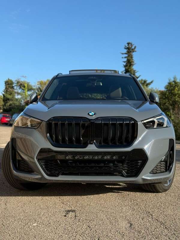Gris Usado 2024 BMW X1 M Sport SUV | 45.900 € (Precio justo) - Imagen 1/4