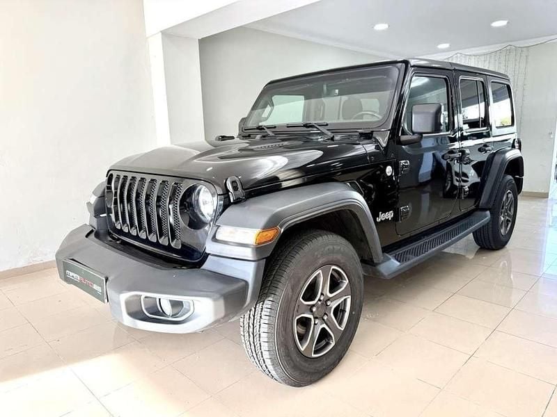 Negro Usado 2019 Jeep Wrangler Unlimited Sport SUV | 45.000 € (Precio justo) - Imagen 1/4