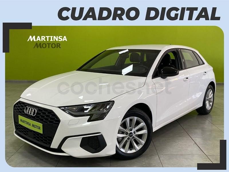 Usado Audi A3 Advanced Plus 116 HP (85 kW) 2023 Branco Sedan
