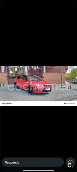 Begagnad Ford Focus Trend 109 HK (80 kW) 2009 Röd Sedan
