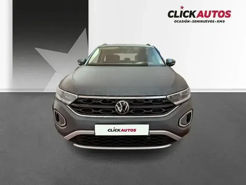 Usado VW T-Roc Life 150 CV (110 kW) 2024 Azul SUV