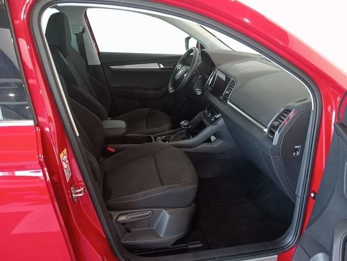 Usado Skoda Karoq Selection 150 HP (110 kW) 2024 Vermelho SUV