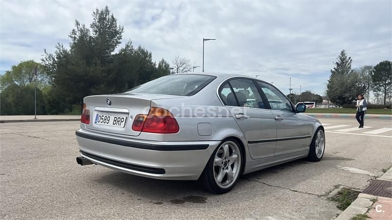 Usado BMW 325 192 CV (141 kW) 2001 Gris / plata Berlina