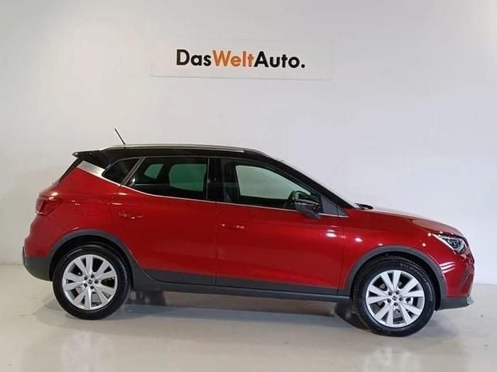 Usado Seat Arona Xperience 110 CV (80 kW) 2021 Rojo SUV