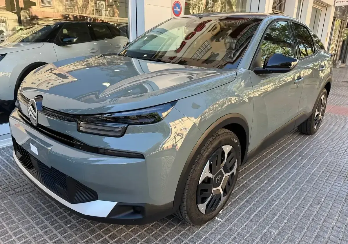Nuevo Citroën C4 110 CV (80 kW) 2026 Verde SUV