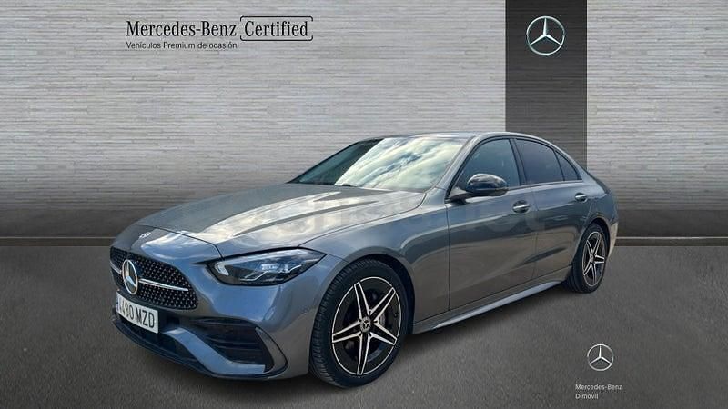 Usado Mercedes C200 163 CV (119 kW) 2025 Gris / plata Berlina