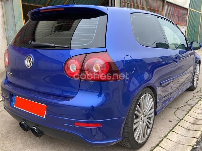 Usado VW Golf V R 250 CV (183 kW) 2007 Azul Berlina