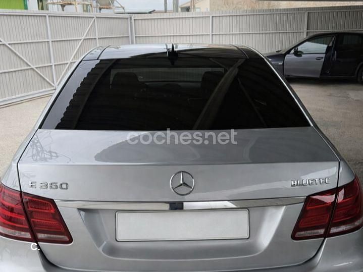 Usado Mercedes E350 Avantgarde 265 CV (194 kW) 2013 Gris / plata Familiar