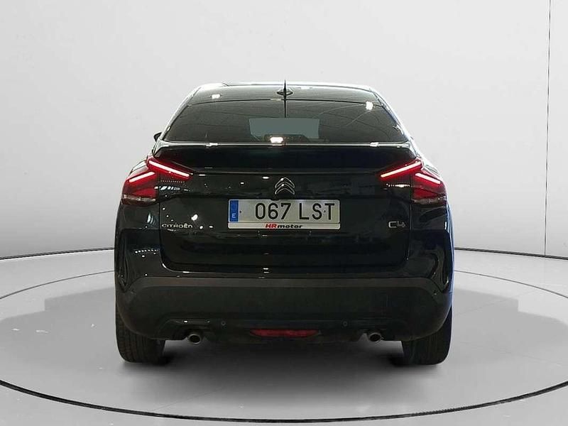 Usado Citroën C4 Feel 131 CV (96 kW) 2021 Negro Utilitario