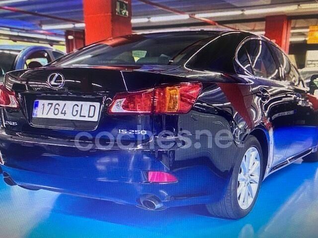 Usado Lexus IS250 Luxury Line 208 CV (152 kW) 2009 Negro Berlina