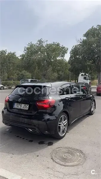 Usado Mercedes A200 AMG line 136 CV (100 kW) 2016 Negro Utilitario