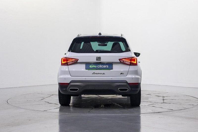 Usado Seat Arona FR 150 CV (110 kW) 2025 Blanco SUV
