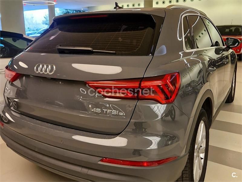 Begagnad Audi Q3 Premium 245 HK (180 kW) 2021 Grå SUV