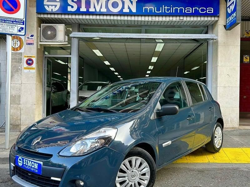 Usado Renault Clio IV Business 90 CV (66 kW) 2012 Azul Berlina