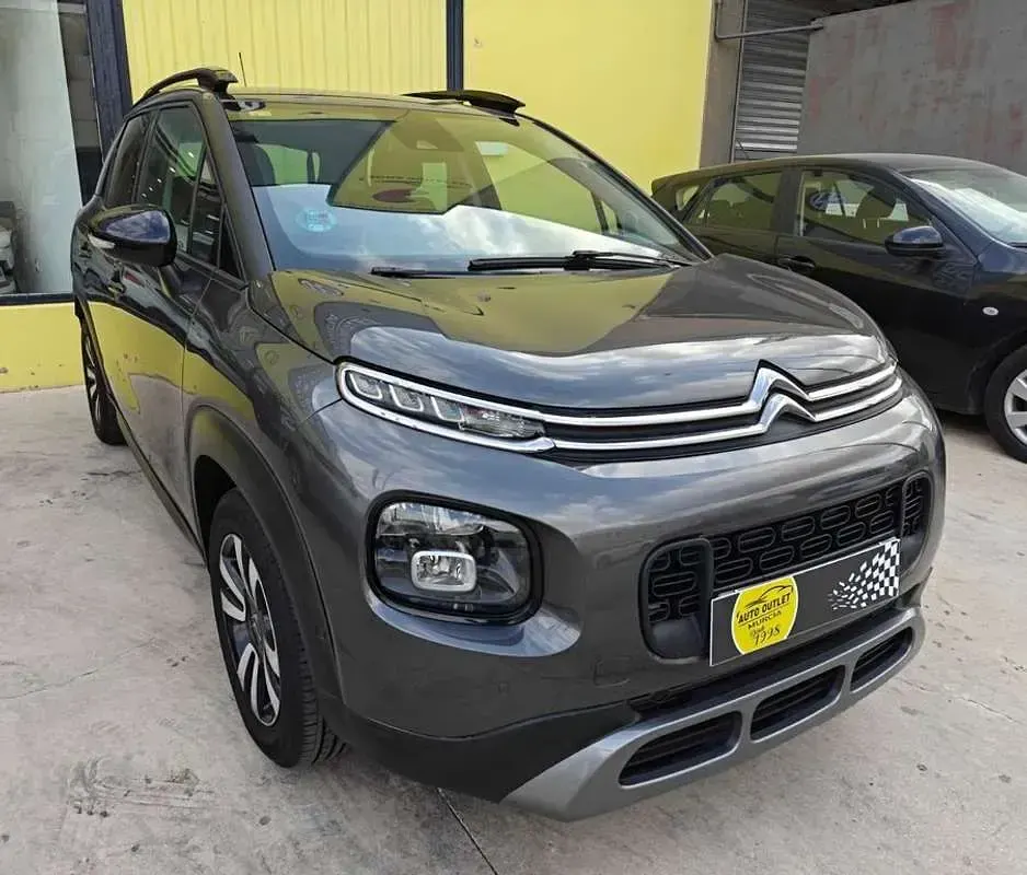 Usado Citroën C3 Aircross Shine 102 CV (75 kW) 2020 Gris SUV