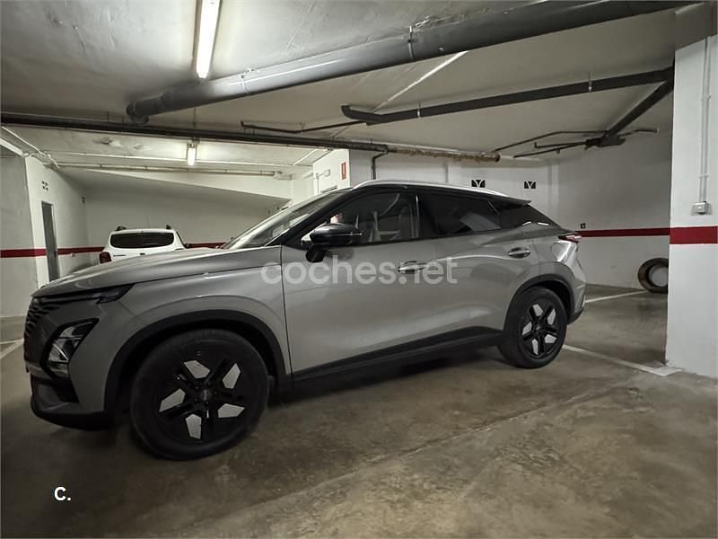 Usado Omoda 5 147 CV (108 kW) 2025 Gris / plata SUV