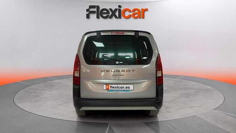 Usado Peugeot Rifter GTi 131 CV (96 kW) 2025 Gris Monovolumen