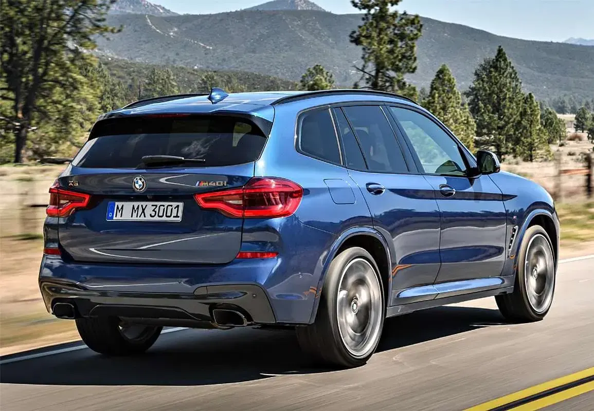 Käytetty BMW X3 Comfort Edition 360 HP (264 kW) 2018 Musta Katumaasturi