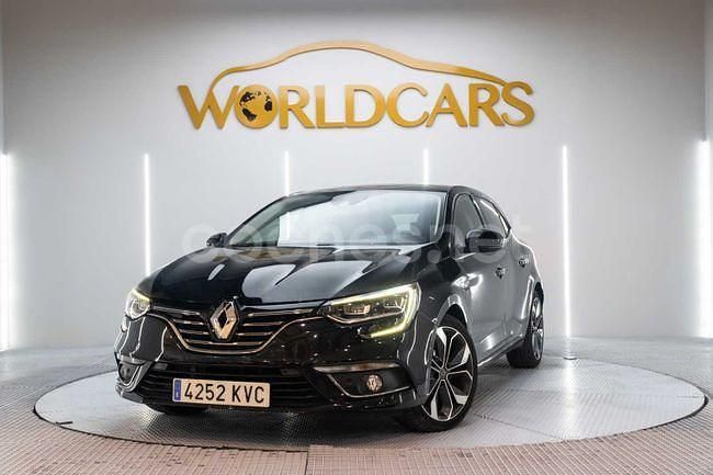 Usado Renault Mégane IV Zen 140 CV (102 kW) 2019 Negro Berlina