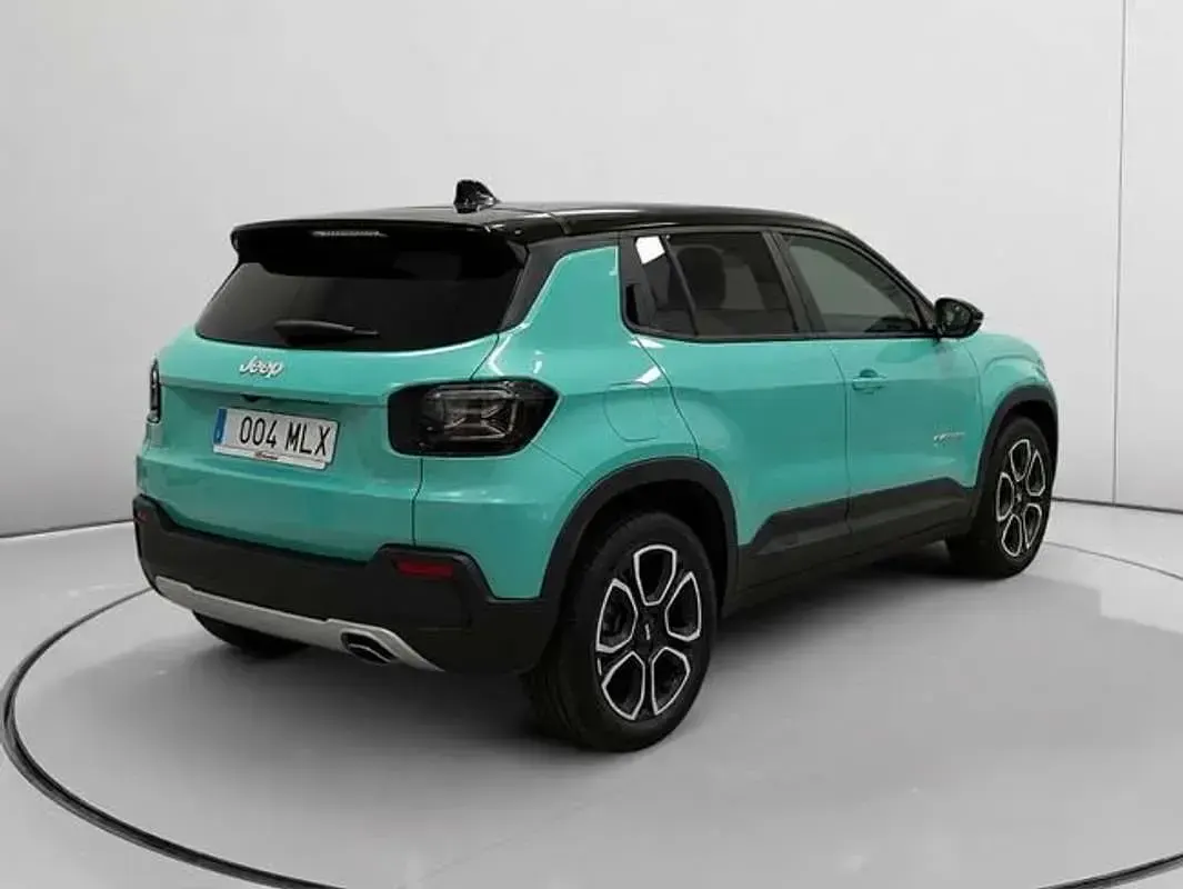 Usado Jeep Avenger Summit 101 CV (74 kW) 2023 Azul SUV