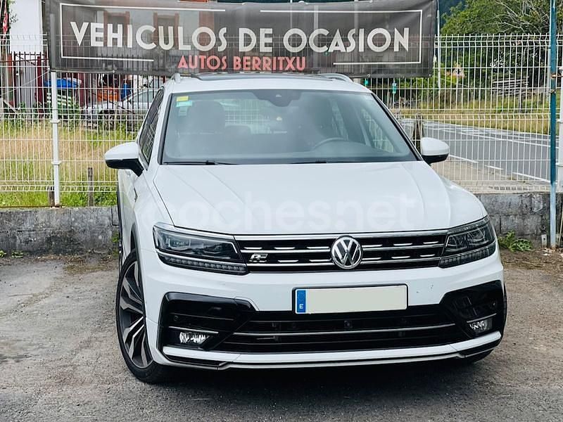 Blanco Usado 2018 VW Tiguan Sportline SUV | 23.999 € (Caro) - Imagen 1/4