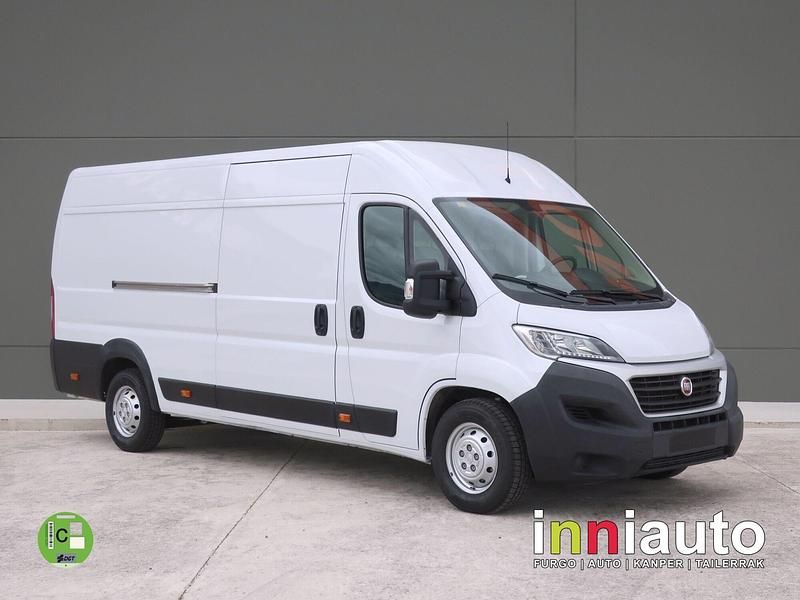 Usado Fiat Ducato 140 CV (102 kW) 2021 Blanco Van