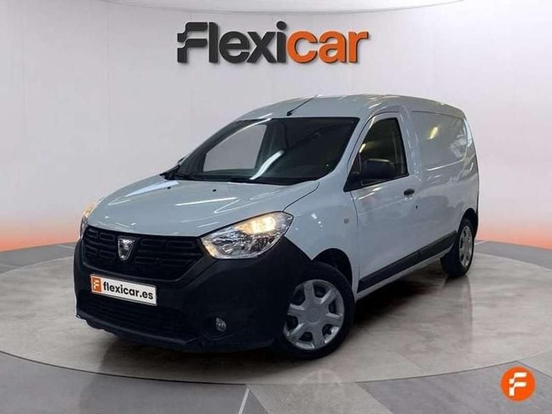 Usado Dacia Dokker Ambiance 90 CV (66 kW) 2019 Negro Monovolumen