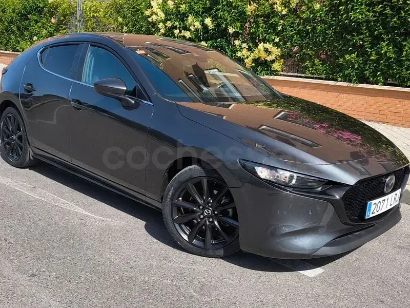 Usado Mazda 3 181 CV (133 kW) 2021 Gris / plata Berlina