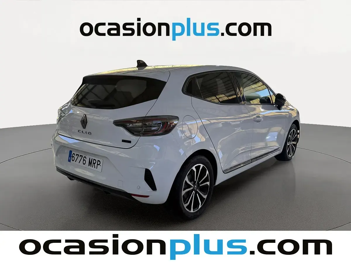 Usado Renault Clio V Techno 143 CV (105 kW) 2024 Blanco Utilitario