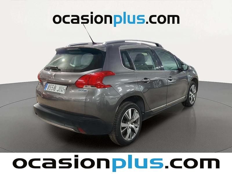 Usado Peugeot 2008 Allure 120 CV (88 kW) 2016 Gris plata SUV