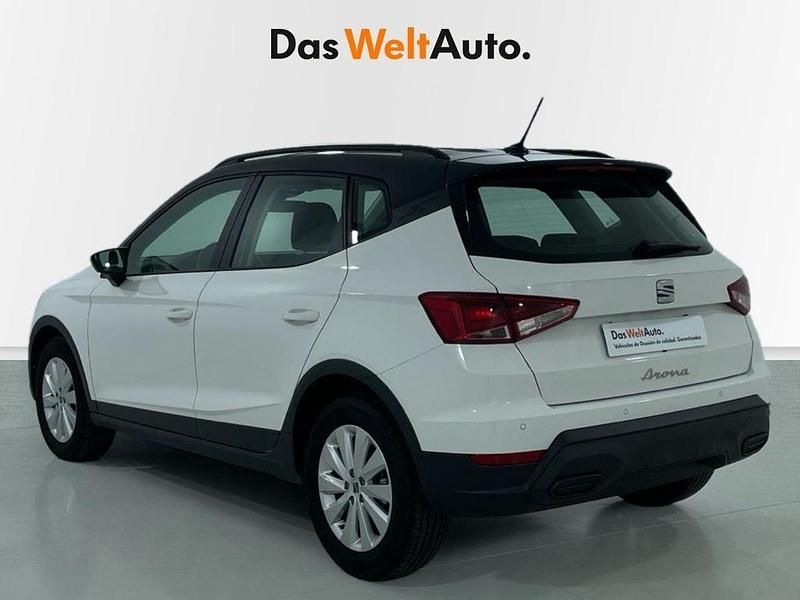 Usado Seat Arona Style 115 CV (84 kW) 2024 Blanco SUV