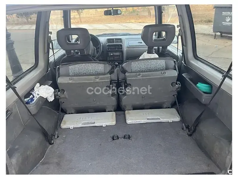 Usado Suzuki Vitara 75 CV (55 kW) 2001 Azul SUV