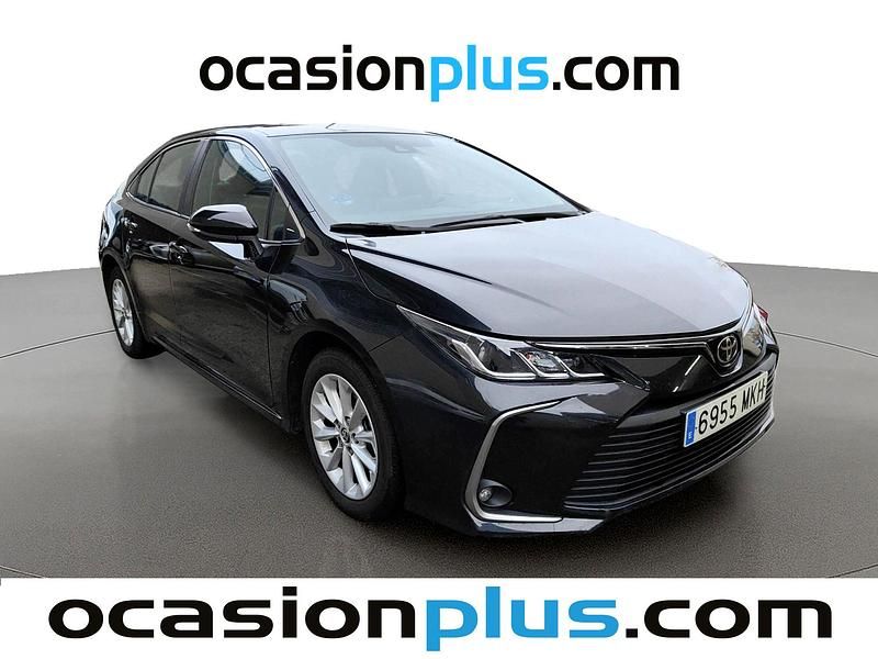 Usado Toyota Corolla Active 140 CV (102 kW) 2023 Negro Berlina