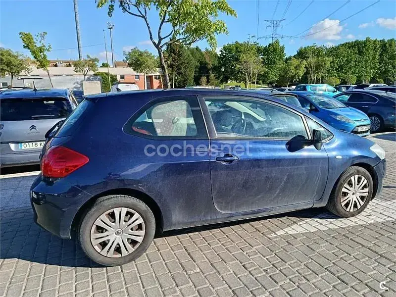 Usado Toyota Auris Luna 126 CV (92 kW) 2007 Azul Utilitario